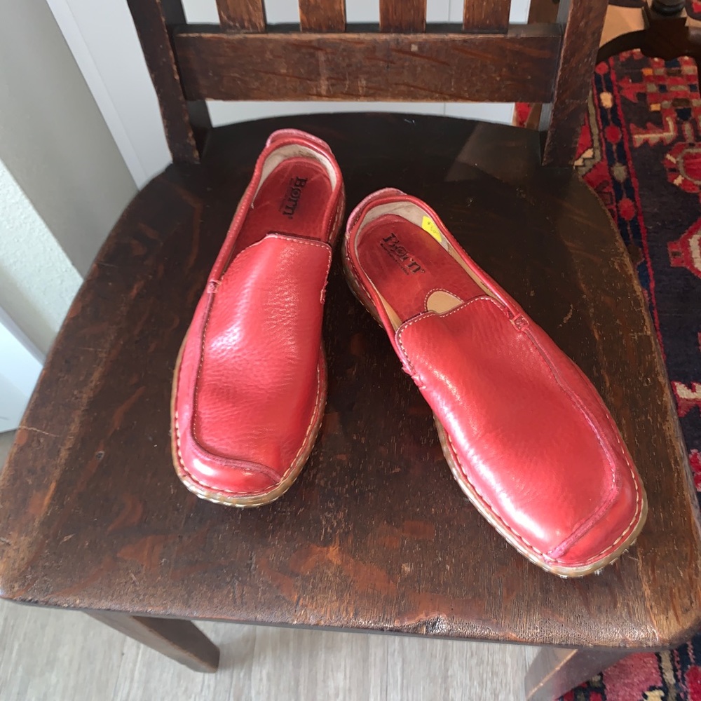 EVERYONE LOVES BORN SHOES-7 price firm